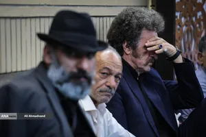 مراسم یادبود &laquo;اکبر عبدی&raquo; در مسجد بلال
