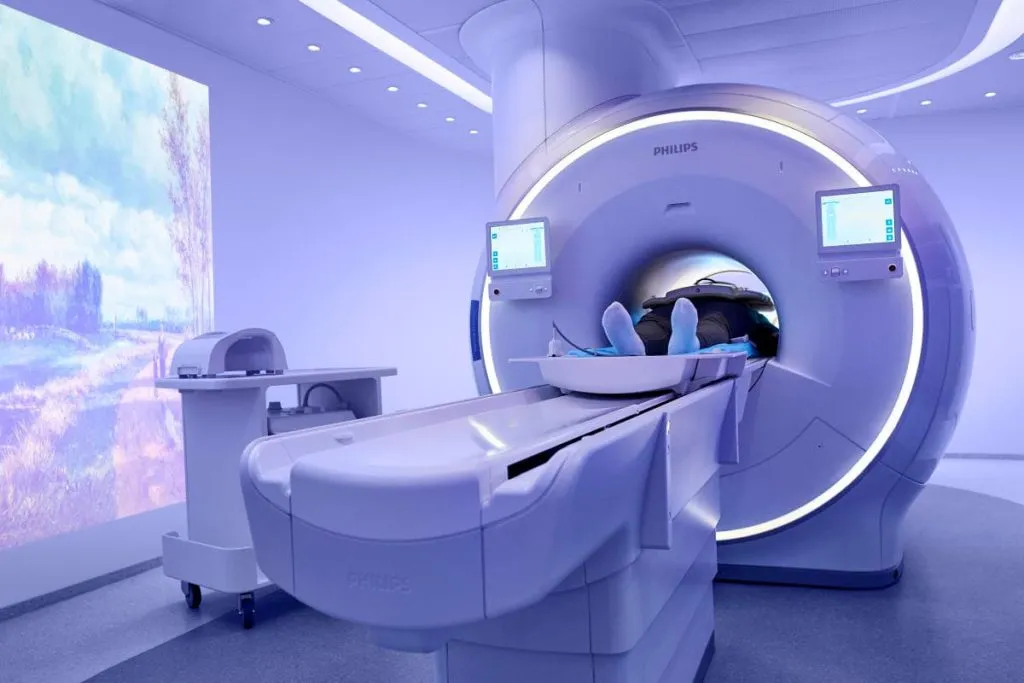 دستگاه ام آر آی MRI