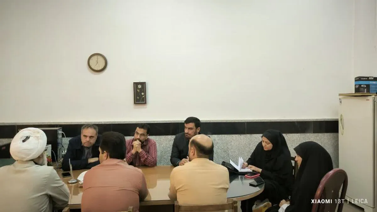 کربلا در قاب علم و هنر؛ راهنمای عملی برای شکل‌دهی کرسی‌های آزاداندیشی در باب فلسفه قیام حسینی