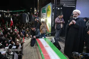  اجتماع مردمی در خونخواهی امام شهید امت - خیابان پیروزی چهارراه کوکاکولا