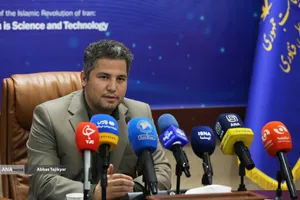 نشست خبری وحید ضرغامی دبیر ستاد توسعه اقتصاد دانش&zwnj;بنیان مواد و ساخت پیشرفته