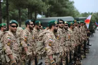 اجرای سان و ادای احترام به پرچم در رزمایش مشترک نیروی زمینی سپاه و ارتش جمهوری آذربایجان