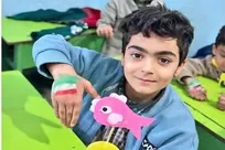 دل‌گویه پرویز پرستویی برای مادر شهید ۷ساله ماکان نصیری