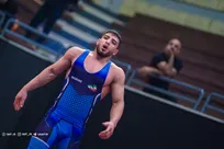 پسر مربیِ رکورددار به فینال وزن سابق شاگردش رسید/ 3 فینالیست برای میزبان و راهیابی 2 خراسانی به فینال