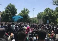 نخبگی اصیل در برابر رادیکالیسم اجاره‌ای