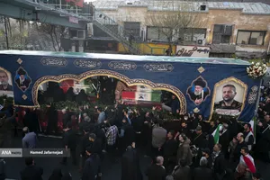 تشییع پیکر شهیدان لاریجانی، سلیمانی و شهدای ناو دنا نیروی دریایی ارتش
