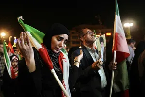 جشن ولادت حضرت زینب (س) در میدان انقلاب