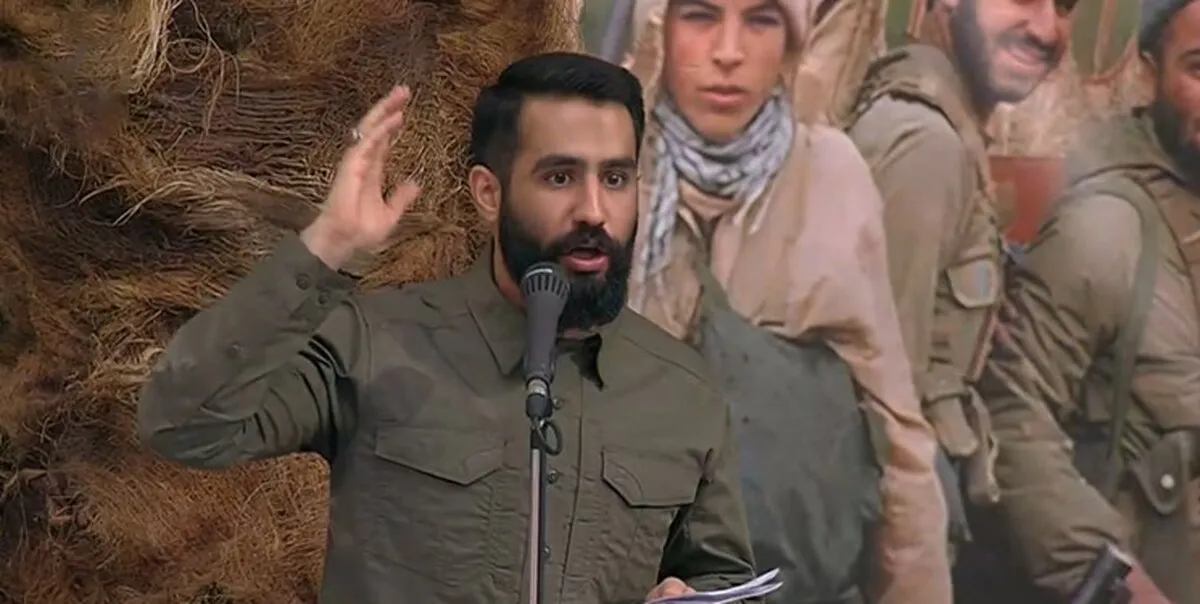 رجزخوانی حسین طاهری در حضور رهبر انقلاب+ فیلم