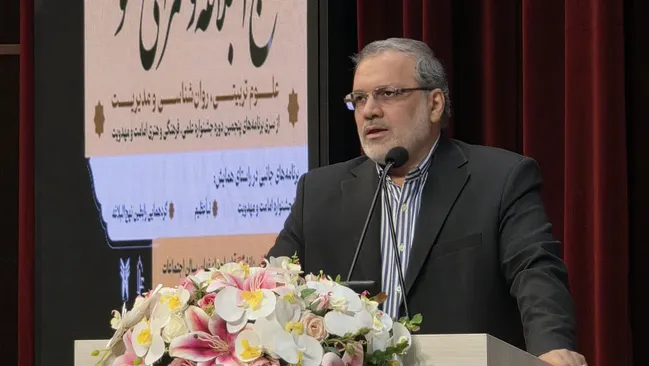 ولایت معصوم و ولایت‌پذیری امت ستون جامعه آرمانی