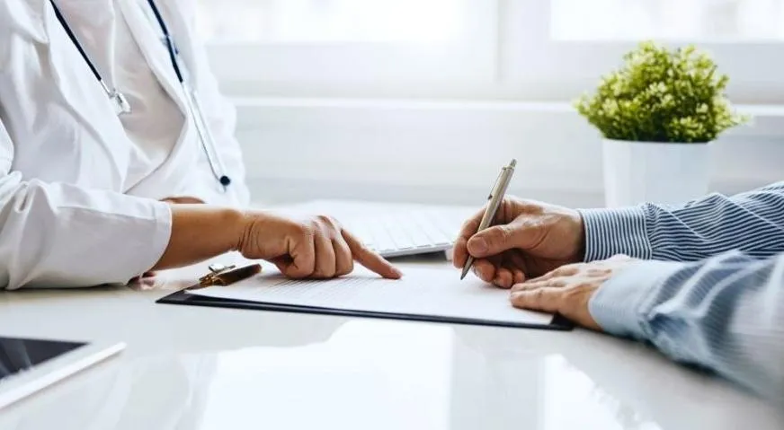 رضایتنامه پزشکی
