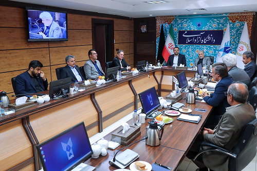 مدیرعامل بانک ملی ایران با دکتر رنجبر دیدار کرد مدیرعامل بانک ملی ایران با دکتر رنجبر دیدار کرد