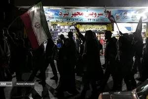 دومین شب عزاداری در سوگ رهبر شهید انقلاب - خیابان نبرد