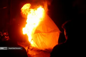 عزاداری و آیین خیمه&zwnj;سوزی عصر عاشورا در هیئت قمر بنی&zwnj;هاشم ساری