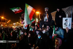 اجتماع مردمی در خونخواهی امام شهید امت - میدان انقلاب