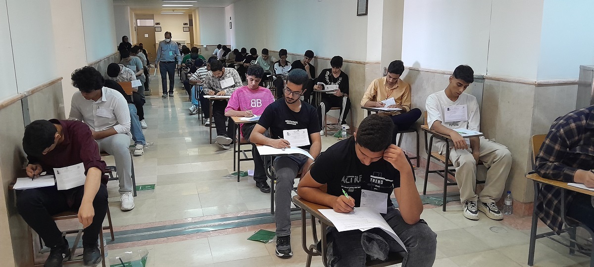 رقابت داغ داوطلبان کنکور ۱۴۰۴ در واحدهای دانشگاه آزاد2