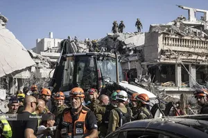 حملات موشکی ایران به رژیم اشغالگر صهیونیستی