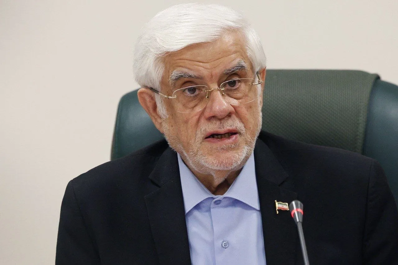 ستاد ویژه ساماندهی و راهبری فضای مجازی کشور
رئیس ستاد ویژه ساماندهی و راهبری فضای مجازی کشور
محمدرضا عارف
معاون اول رئیس جمهور
