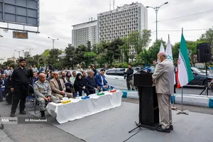 رونمایی از تندیس شهید مصطفی چمران

