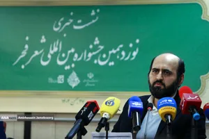 حامد محقق معاون شعر و ادبیات داستانی خانه کتاب و ادبیات ایران 