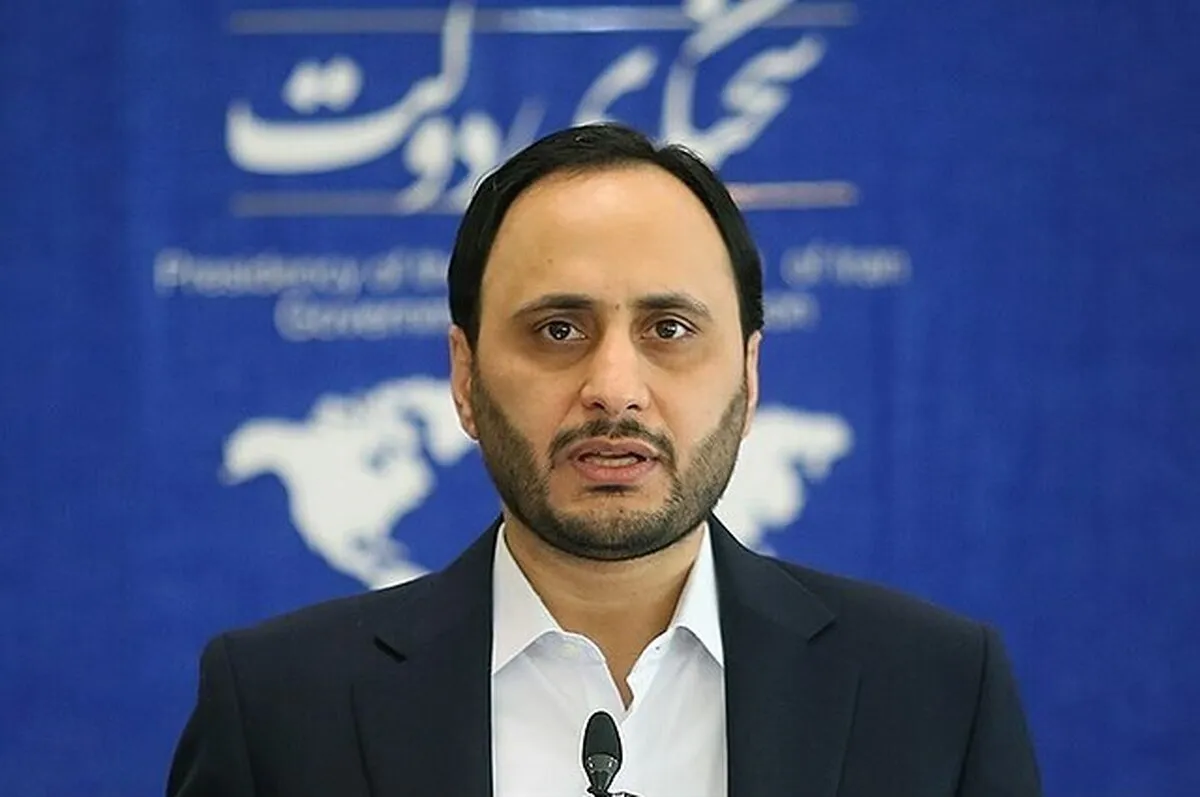 برگزاری گفت‌وگوی آزاد سخنگوی دولت با دانشجویان در نمایشگاه رسانه‌های ایران
