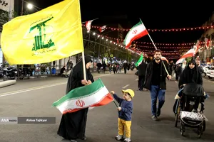 اجتماع مردمی در حمایت از رزمندگان اسلام