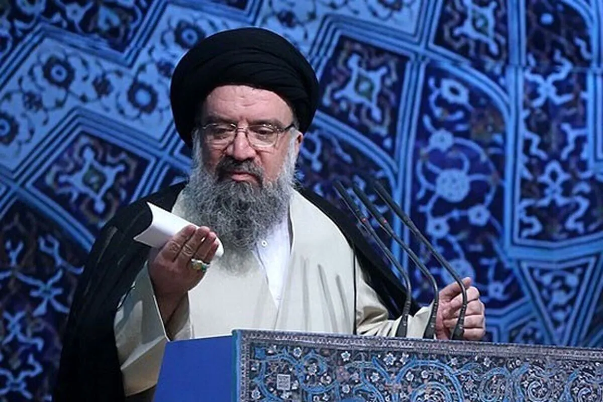 آیت‌الله خاتمی: تقوای امروز، تقویت نظام اسلامی است/ ایران پیروز دفاع مقدس ۱۲ روزه بود