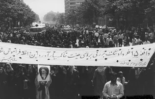 ۱۵ خرداد؛ آغاز تقابل علنی مردم با استبداد و استعمار/ امام(ره) معتقد بود مردم آگاه همه توطئه‌ها را خنثی می‌کنند
