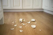 الگوی ثابت خرد شدن اشیا در شرایط مختلف