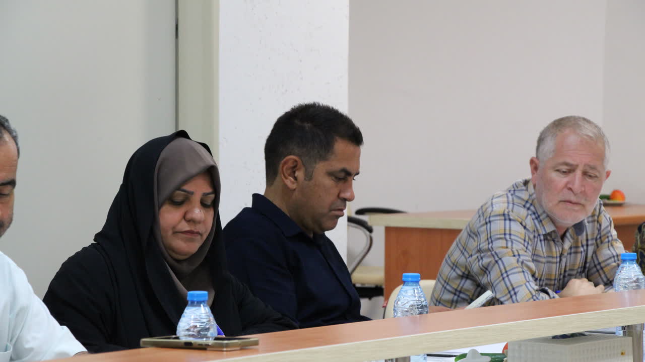 تأکید بر نقش اعتماد و مسئولیت‌پذیری خبرنگاران در عصر هوش مصنوعی