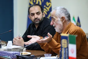 دکتر مجتبی سلطانی احمدی، تاریخ&zwnj;پژوه و دانشیار دانشگاه پیام نور