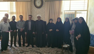 لزوم ترویج فرهنگ ایثار و شهادت و انتقال این ارزشهای ماندگار به نسل جوان لزوم ترویج فرهنگ ایثار و شهادت و انتقال این ارزشهای ماندگار به نسل جوان