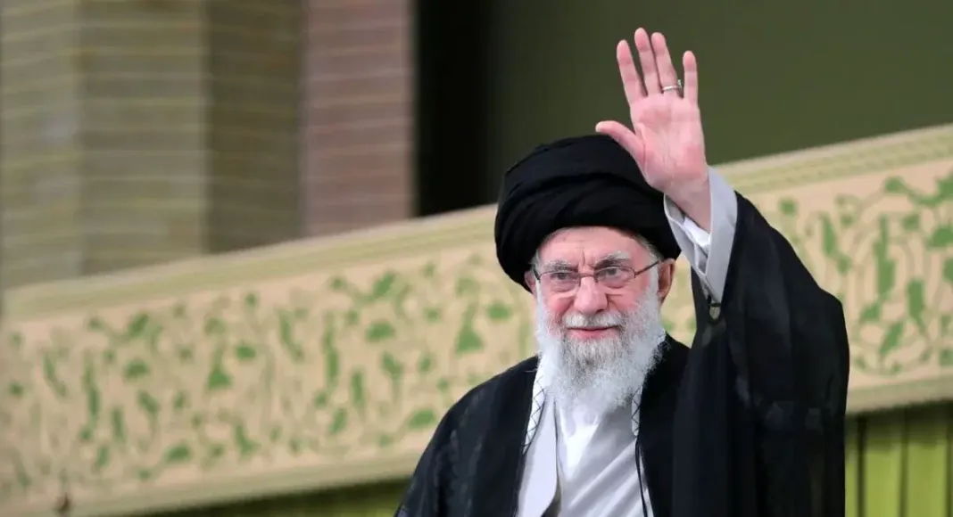 آیت الله خامنه ای