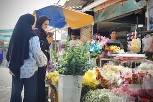 بازار گل محلاتی