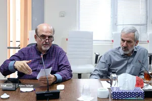 نشست علمی واکاوی ابعاد راهبردی و تمدنی تشییع تاریخی رهبر شهید