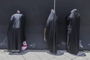 مراسم وداع با رهبر شهید انقلاب
