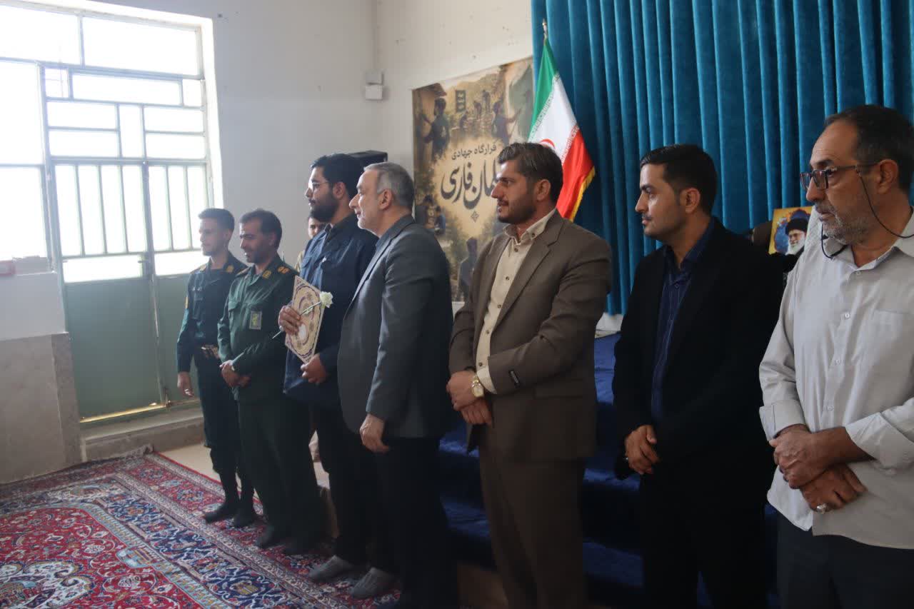 از بازسازی مدارس تا احیای باغات؛ نقش‌آفرینی دانشجویان جهادگر دانشگاه آزاد شیراز در شهرستان بوانات
