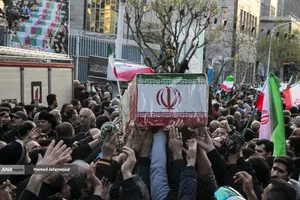 تشییع پیکر شهیدان لاریجانی، سلیمانی و شهدای ناو دنا نیروی دریایی ارتش