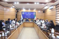 آغاز ساخت نیروگاه خورشیدی و راه‌اندازی کلینیک گیاه‌پزشکی دانشگاه آزاد یزد