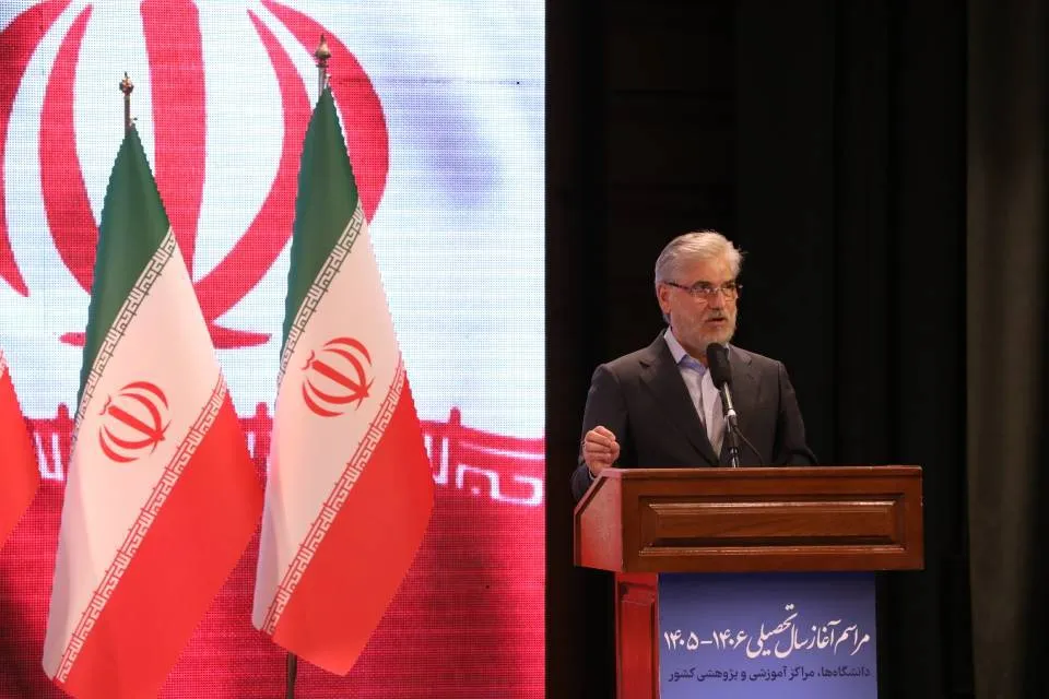 وزیر علوم
حسین سیمایی