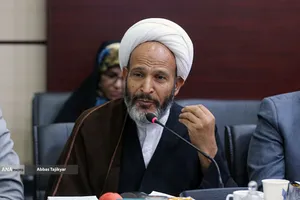 نشست تخصصی بررسی ابعاد حقوقی جنگ های تحمیلی دوم و سوم در دانشگاه آزاد اسلامی