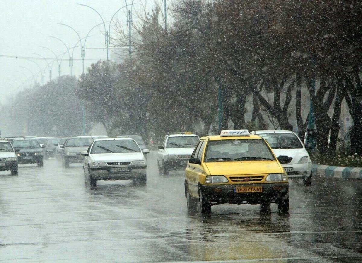 آغاز بارش‌ها با ورود سامانه جدید/ باران و برف در راه است