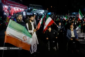 اجتماع مردمی در حمایت از رزمندگان اسلام - میدان ولیعصر (عج)