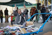 نمایش‌های آخرین شب جشنواره تئاتر فجر/«در کوچه خوشبختی» با «دوئت سازهای ناکوک» می‌آید