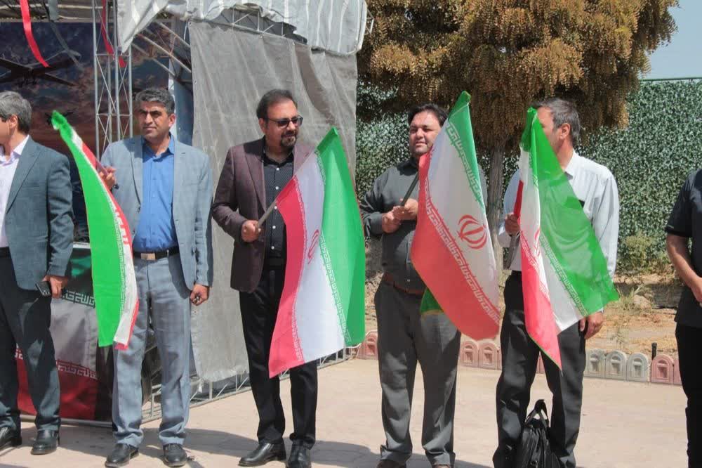 طنین نوای حماسه در دانشگاه آزاد اسلامی سیرجان؛ برافراشته شدن پرچم اقتدار در موکب بقیة‌الله(عج)