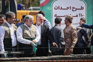 محمدصادق معتمدیان استاندار تهران و  سردار حسن حسن&zwnj;زاده فرمانده سپاه تهران