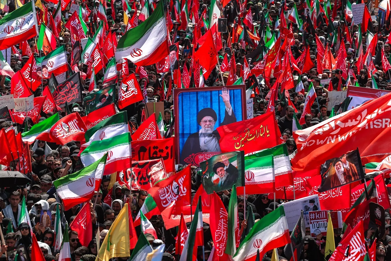 رهبر شهید