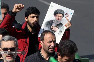 بزرگداشت رهبر انقلاب در دانشگاه آزاد اسلامی استان تهران با حضور دکتر رنجبر
