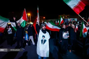 اجتماع مردمی در خونخواهی امام شهید امت - میدان انقلاب