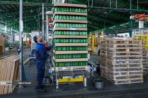 کارخانه شیشه