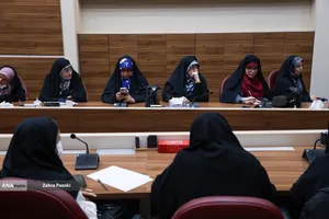 نشست خبری ریحانه سلامی بمناسبت هفته بزرگداشت مقام زن و روز مادر